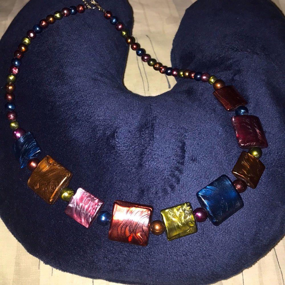 Multicolored beaded necklace